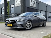 Mercedes-Benz A-klasse - 180 Premium Plus|Ambient Lights|CarPlay|Widescreen