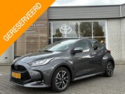 Toyota Yaris - 1.5 HYBRID FIRST EDITION AFN-TREKHAAK NAVI APPLE/ANDROID 16"