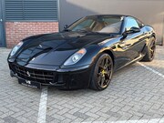 Ferrari 599 - GTB F1 voorzien van Carbon remmen