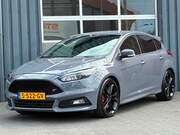 Ford Focus - 2.0 ST Navigatie, Camera, Climate control, Leder, Goed onder