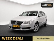 Volkswagen Passat - 1.6 FSI Comfortline|AUT|LM-VELG|TREKHAAK|NL AUTO
