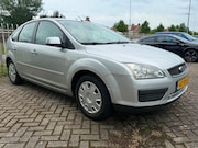 Ford Focus - 1.6-16V Trend | Airco | Cruise | Trekhaak | Nieuw APK