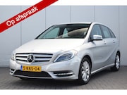 Mercedes-Benz B-klasse - 180 Ambition Automaat Bi-Xenon Navi Trekhaak/afneembaar 73dk