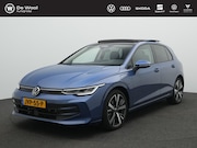 Volkswagen Golf - Life Edition 1.5 eHybrid 204 pk | Panoramadak | Stuur-/stoel
