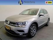 Volkswagen Tiguan - 1.4 TSI 126pk Comfortline Business Wegklapbare trekhaak, ACC