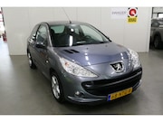 Peugeot 206+ - 1.4 75pk 3-deurs Millesim 200