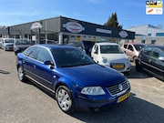Volkswagen Passat - 2.3 V5 Sportline(st-bekr, clima, cruise-control, lmv, bj03,