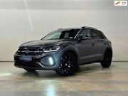 Volkswagen T-Roc - 1.5 TSI R-Line Business | CAMERA | IQ DRIVE | 3x R