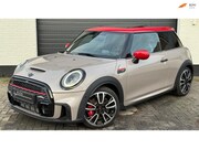 MINI John Cooper Works - 3-Deurs 2.0 JCW Pack | Pano | HUD | Camera | CarPlay | Kuip 