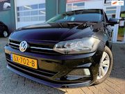 Volkswagen Polo - 1.0 TSI Comfortline 5 drs in automaat en parkeersensoren en