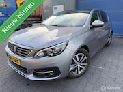 Peugeot 308 - 1.2 PureTech GT-Line / Camera / Navi / Automaat /
