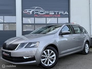 Skoda Octavia - 1.0 TSI Camera CarPlay Trekhaak Clima