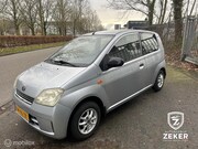 Daihatsu Cuore - 1.0- /12V Lange apk / WEG = WEG / Bluetooth