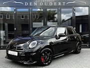 MINI Cooper - 5-Deurs 1.5 C John Cooper Works M / JCW / PANO / CAMERA / CA