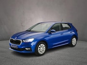 Skoda Fabia - Essence 1.0 TSI 95pk Parkeersensor achter, App connect, Snel