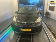 Toyota Aygo - 1.0 VVT-i Now