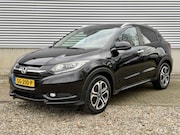 Honda HR-V - 1.5 i-VTEC Executive Automaat [ Panodak, fm navi, camera, lm