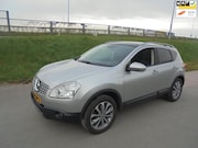 Nissan Qashqai - Nissan Qashqai 2.0 benzine airco ecc lmv navigatie panorama 