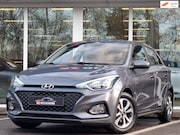 Hyundai i20 - 1.2 Cruise/Bluetooth/Stoel+Stuurverw/All Season banden