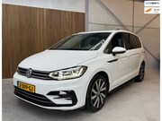 Volkswagen Touran - 1.5 TSI Highline Business R-LINE 7p AUOTMAAT | PANO | LED |