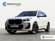 BMW X1 - 25 e xDrive M Sport | WEGKLAPBARE TREKHAAK | STOELVERWARMING