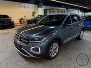 Volkswagen T-Roc - 1.5 TSI Style | 53.000KM !! | IQ Light | Facelift Model Keyl