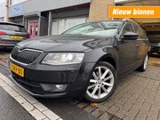 Skoda Octavia - 1.2 TSI Greentech Elegance Businessline full options good ca