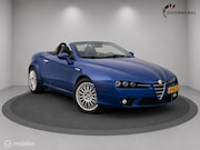 Alfa Romeo Spider - 3.2 JTS Q4 / CABRIO / LEDER / DAB