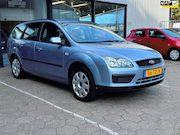 Ford Focus - Wagon 1.6-16V Trend/ Airco/Trekhaak/05-10-2027 APK/