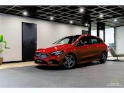 Mercedes-Benz B-Klasse - 180 Bus. Sol. AMG | Pano | Camera | CarPlay |