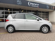 Toyota Verso S - 1.3 VVT-i Dynamic / Airco / Camera / Panoramadak