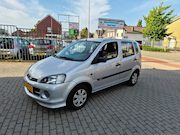 Daihatsu Young RV - 1.0-12V STi