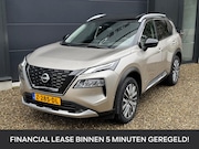 Nissan X-Trail - 1.5 e-4orce TEKNA PLUS 4WD 7-persoons | Trekhaak | Pano | Le