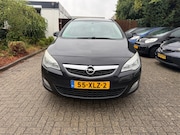 Opel Astra - 1.4 Turbo Cosmo