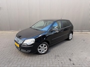 Volkswagen Polo - 1.4-16V Cross Cruise control|Airco|Nieuwe distributie riem +