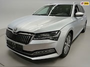 Skoda Superb - 1.4 TSI iV Style * Trekhaak * Stoelverwarming * Digitale tel