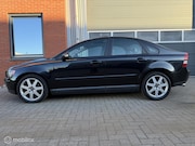 Volvo S40 - 2.5 T5 Geartr. Exclusive - schuifdak - dealer o/h