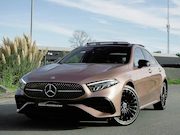 Mercedes-Benz A-klasse - 250 e AMG Panoramadak|360°Camera|Keyless|Sfeerverlichting|Ni
