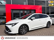 Toyota Corolla - Touring Sports 1.8 Hybrid TeamNL / trekhaak / camera