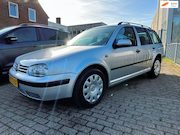 Volkswagen Golf - Variant 1.6 Trendline * AUTOMAAT * APK 10-2027