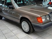 Mercedes-Benz E-klasse - 200-500 (W124) 230 E