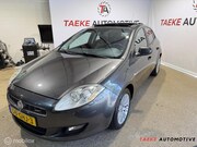 Fiat Bravo - 1.4 T-Jet Corporate CRUISE/CLIMA/PANO/SENSOR/APK