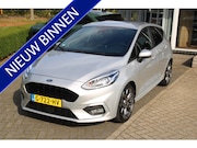Ford Fiesta - 1.0 EcoBoost ST-Line 100 PK TREKHAAK | NAVIGATIE | WINTER-PA
