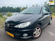 Peugeot 206 - 1.4 Air-line 3