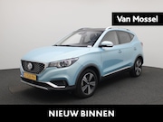 MG MG ZS - EV Luxury 45 kWh | Navi | Leder | Panoramadak | Camera | Car