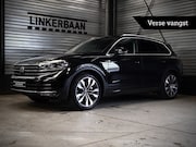 Volkswagen Touareg - 3.0 TSI eHybrid 4Motion Elegance | Panoramadak | Massage | T