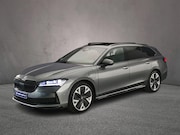 Skoda Superb - Sportline Business 1.5 TSI PHEV 204pk DSG Automaat Trekhaak,
