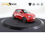 Fiat 500 - Icon 42 kWh | Camera | 17" velgen | Keyless start | Navigati
