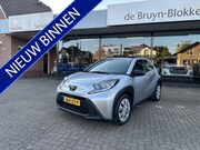Toyota Aygo X - 1.0 VVT-i Automaat Play / climate control / cruise control /