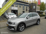 Volkswagen Tiguan - 1.4 TSI Connected Series, R-Line, Apple Car Play